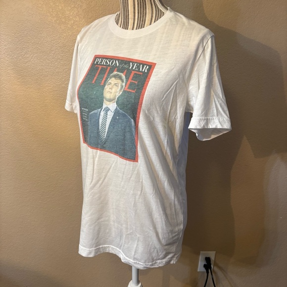 Bella Canvas Tee Medium White Short Sleeve Time Magazine Zach Wilson Faded Print - Picture 7 of 13